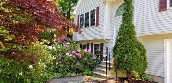 7 Camile Road Webster, MA 01570 - Photo 3 of 42 Gallery Image 3