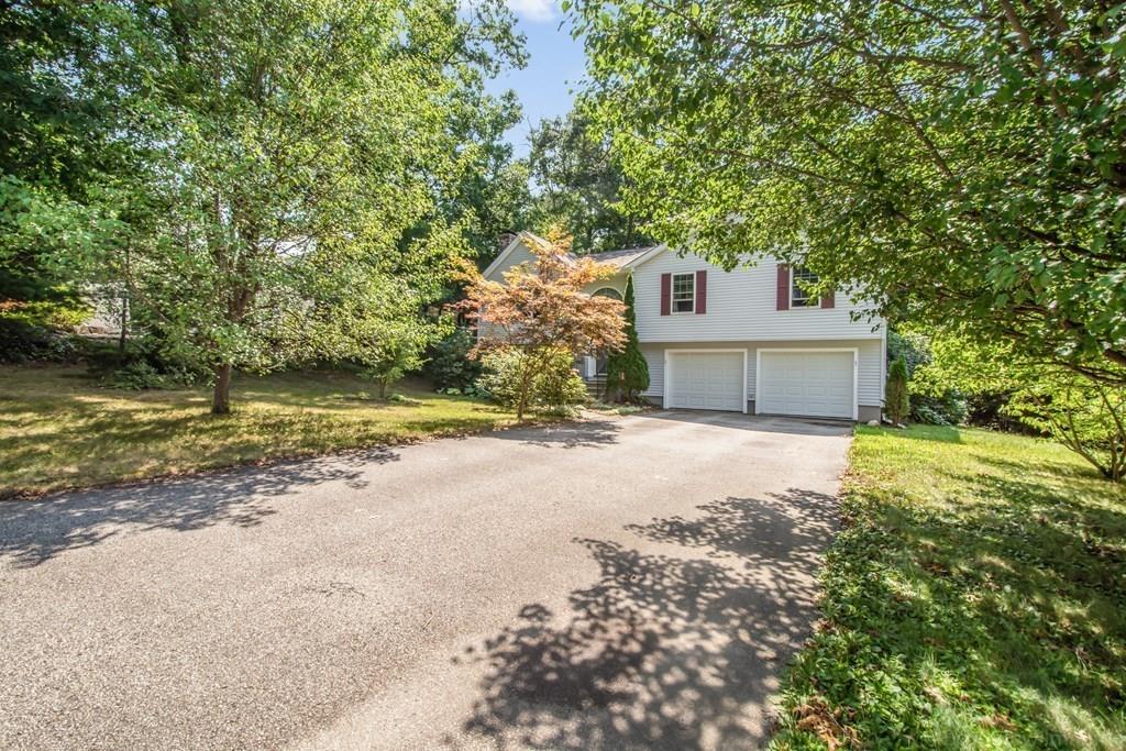 7 Camile Road Webster, MA 01570 - Photo 6 of 42 Gallery Image 6