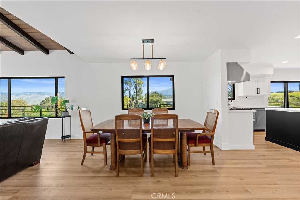 1909 Canyon Road Redlands, CA 92373 - Photo 9 of 47