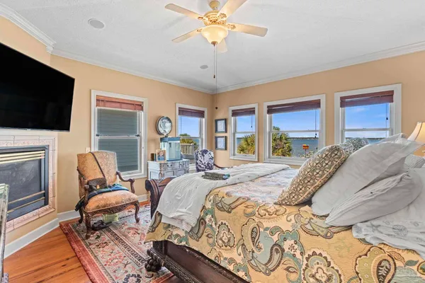 $1,699,000 | 5460 North Shore Road, Pensacola, FL 32507