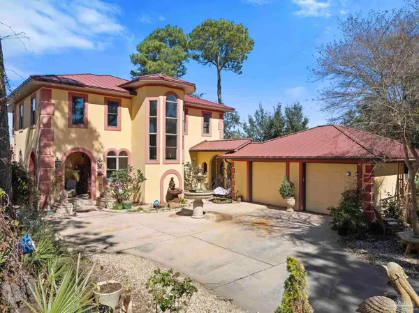 $1,699,000 | 5460 North Shore Road, Pensacola, FL 32507