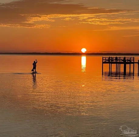 $1,699,000 | 5460 North Shore Road, Pensacola, FL 32507