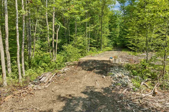 $350,000 | 409 Powder Mill Road, Alton, NH 03809