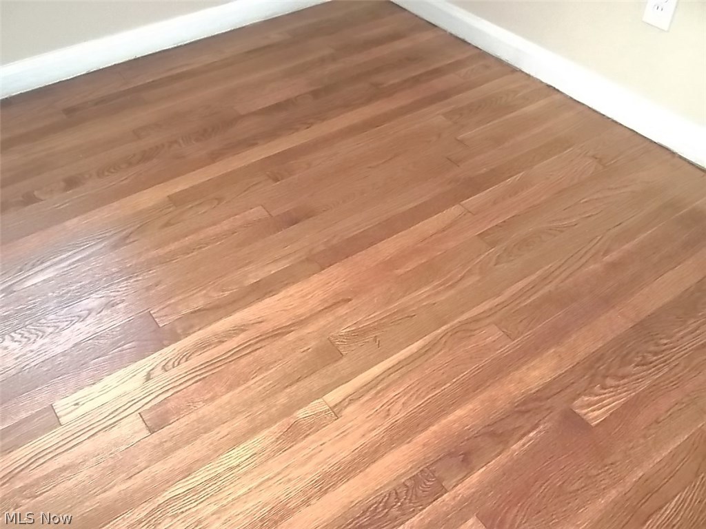 3751 Bainbridge Road Cleveland Heights, OH 44118 - Photo 15 of 32