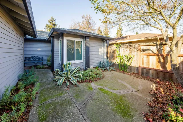 $489,999 | 3081 Sea Gull Lane, Stockton, CA 95219