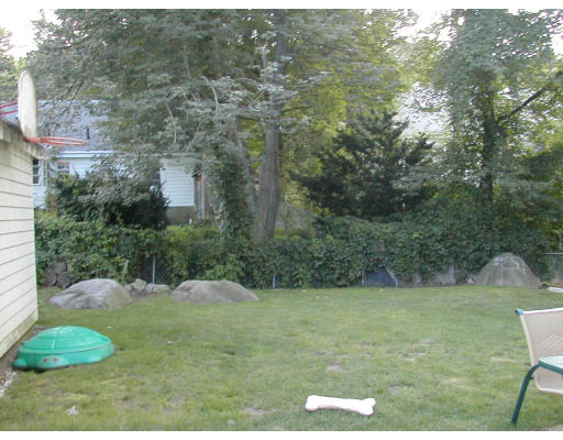 68 Standish Road Lynn, MA 01904 - Photo 8 of 19 Gallery Image 8