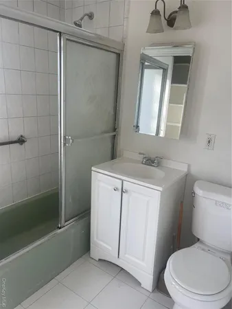 $2,500 | 87-16 260th Street | Floral Park