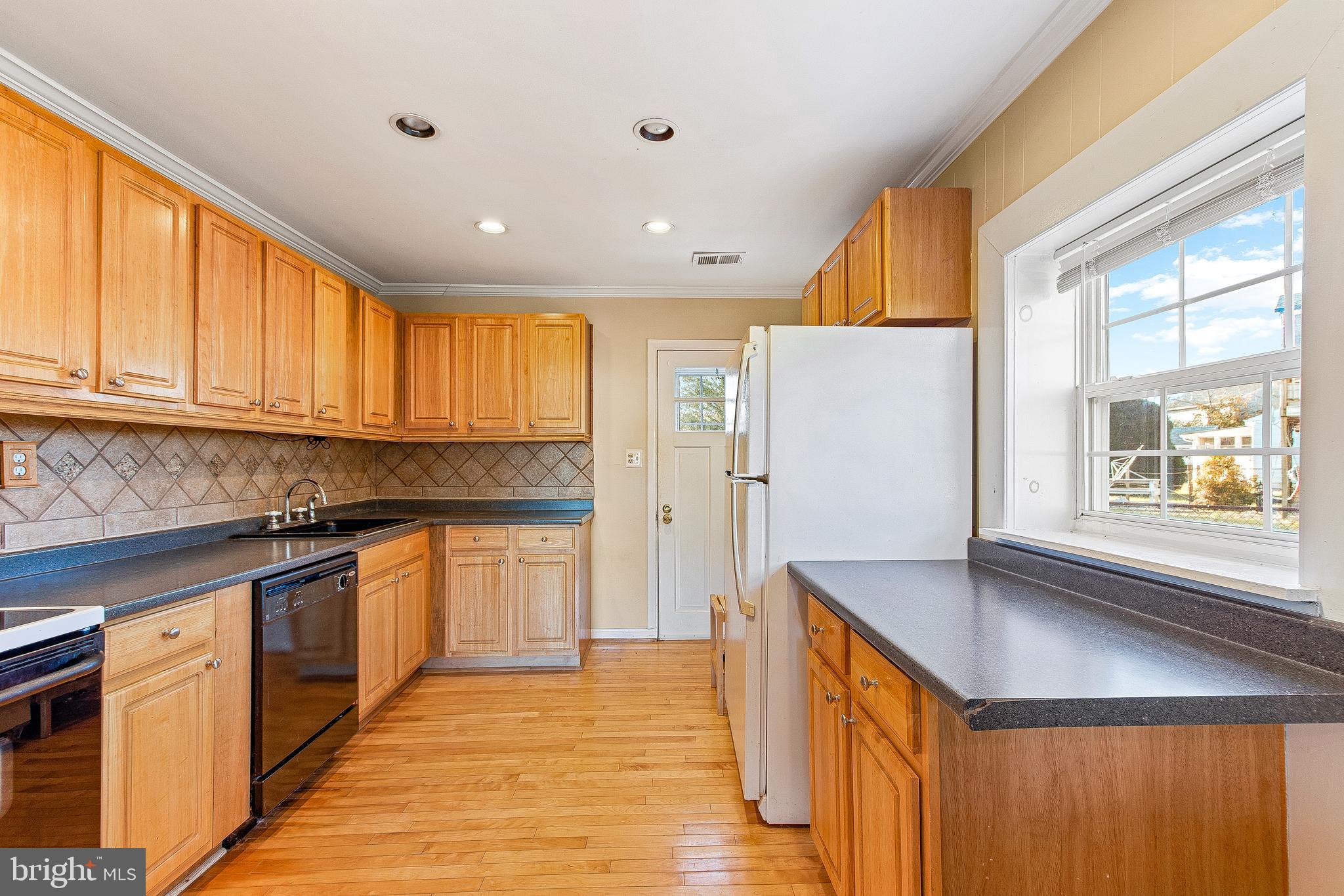 713 Kingfisher Road Deale, MD 20751 - Photo 18 of 26 Gallery Image 18
