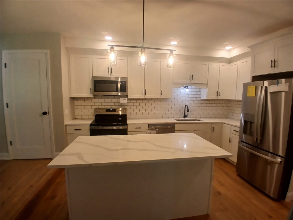 18973 Harrison Street Road Charleston, IL 61920 - Photo 6 of 42