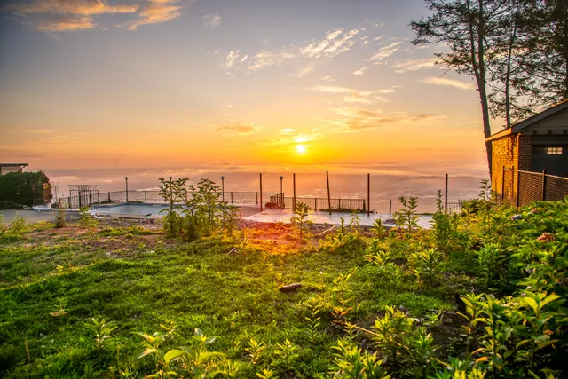 $2,655,000 | 1107 East Brow Road, Lookout Mountain, TN 37350