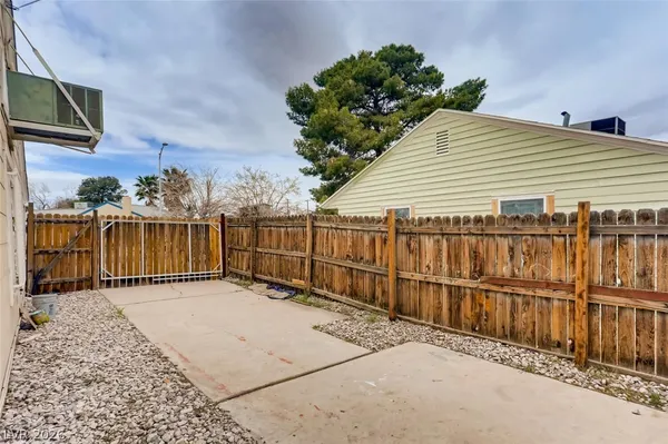 $1,495 | 904 Biltmore Drive, Las Vegas, NV 89101
