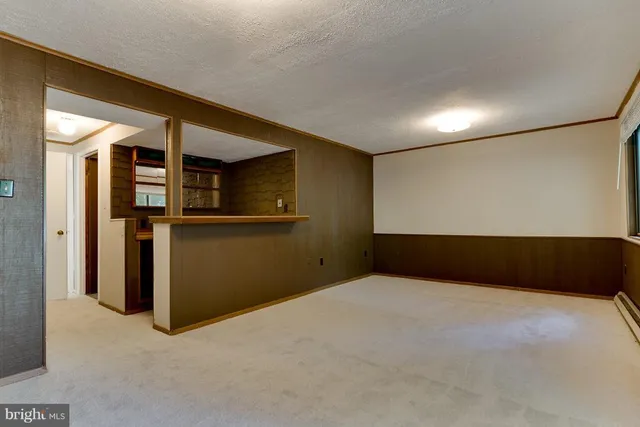 $2,700 | 9830 Sweet Mint Drive, Vienna, VA 22181