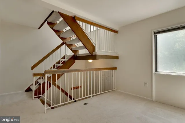 $2,700 | 9830 Sweet Mint Drive, Vienna, VA 22181