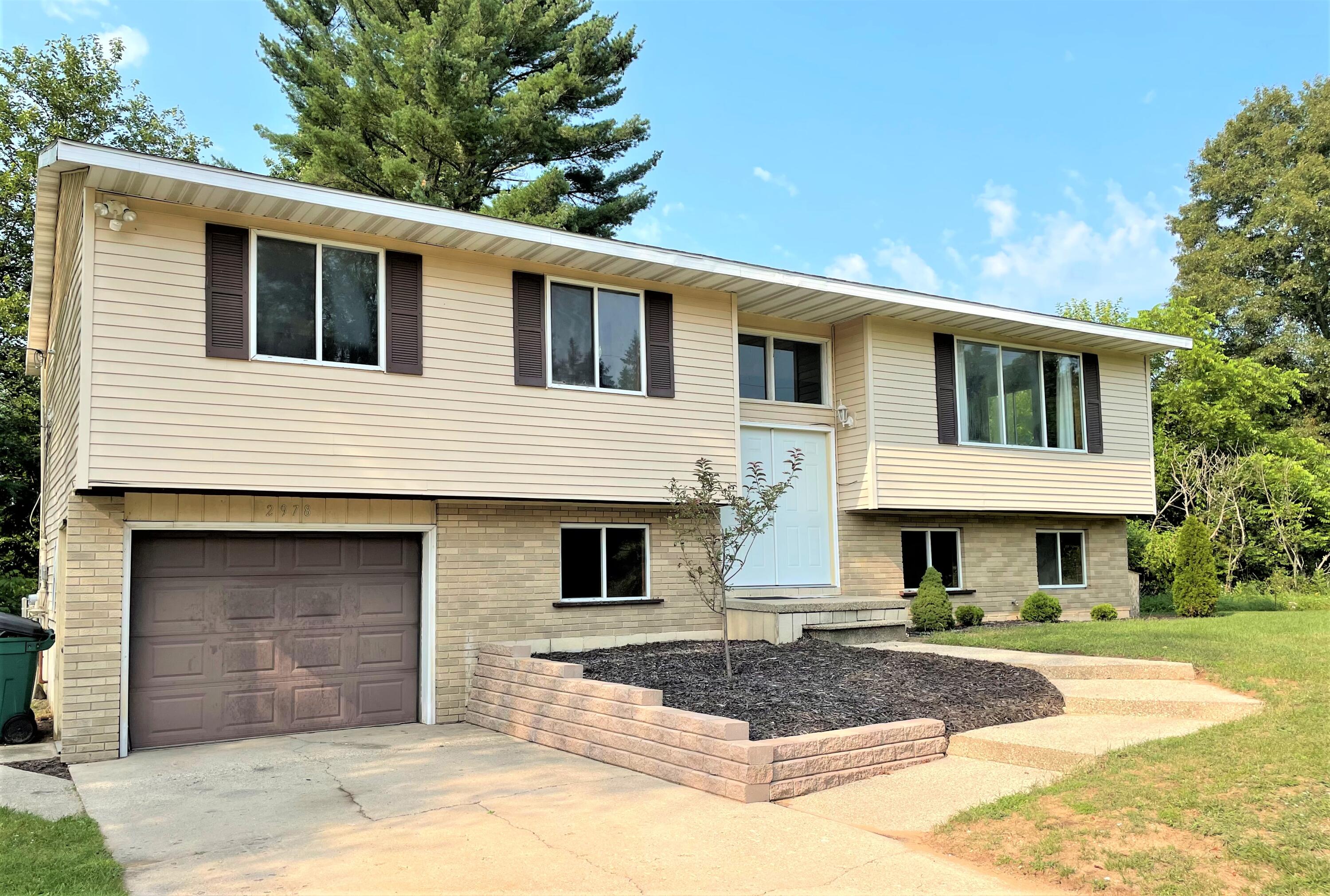 2978 Duck Lake Road Whitehall, MI 49461 - Photo 1 of 29 Front