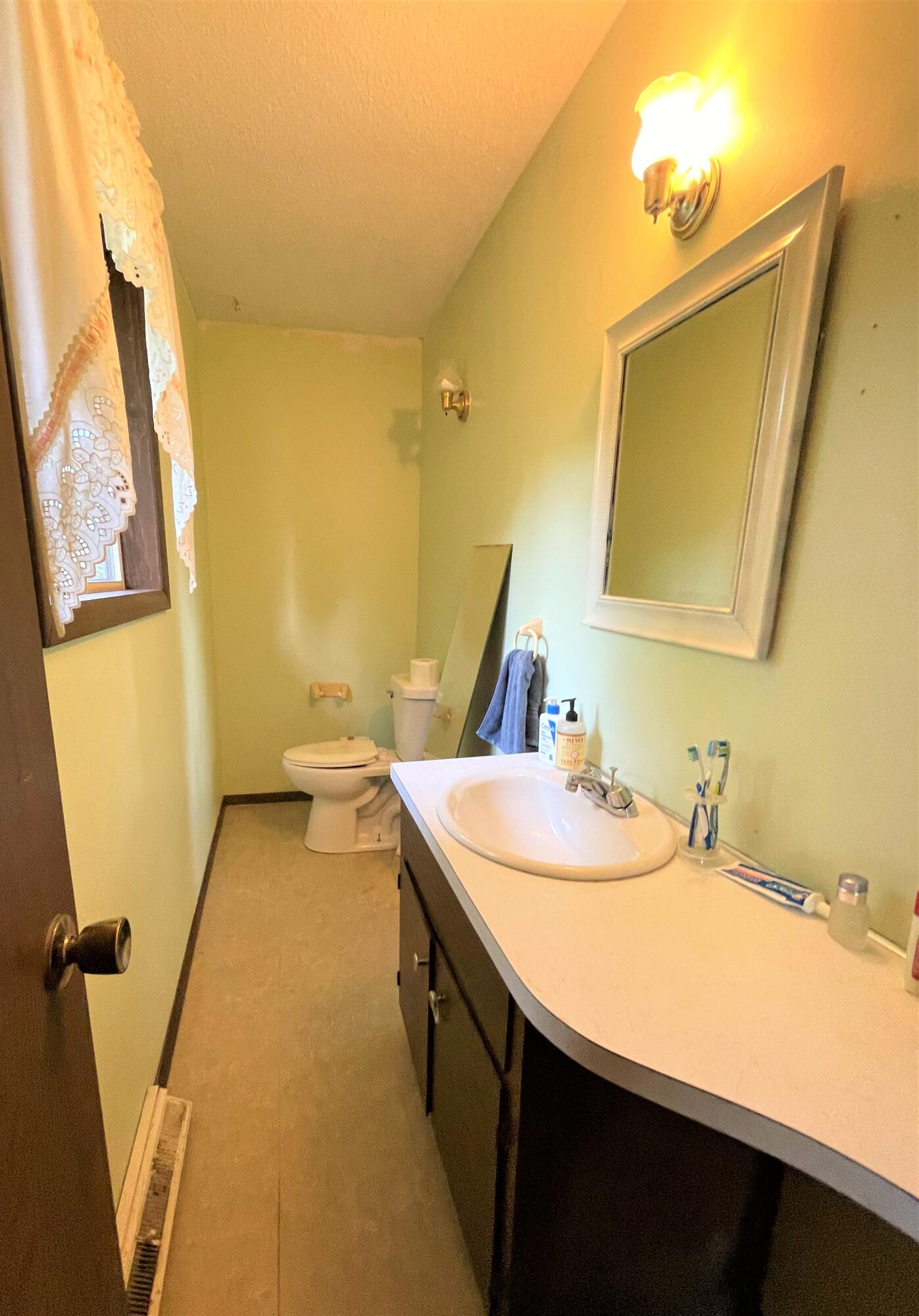 2978 Duck Lake Road Whitehall, MI 49461 - Photo 16 of 29 Main Bedroom Half Bath