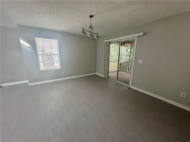 $1,825 | 4143 Lake Mist Drive Northwest, Kennesaw, GA 30144