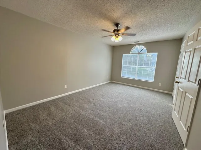 $1,825 | 4143 Lake Mist Drive Northwest, Kennesaw, GA 30144