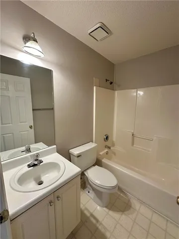 $1,825 | 4143 Lake Mist Drive Northwest, Kennesaw, GA 30144