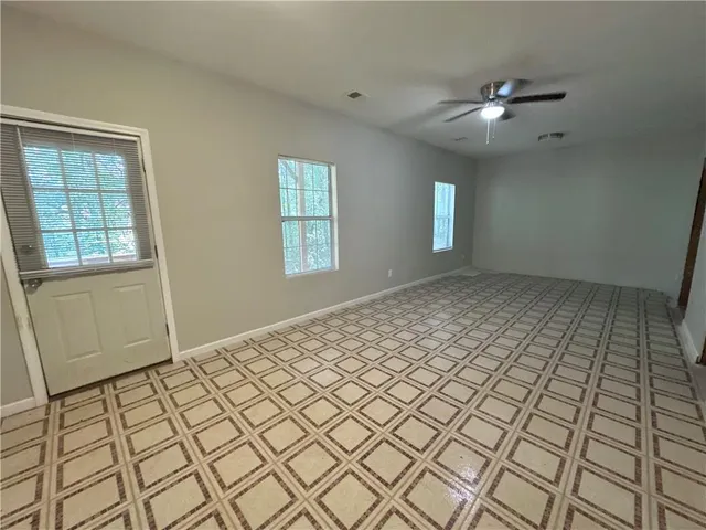 $1,825 | 4143 Lake Mist Drive Northwest, Kennesaw, GA 30144