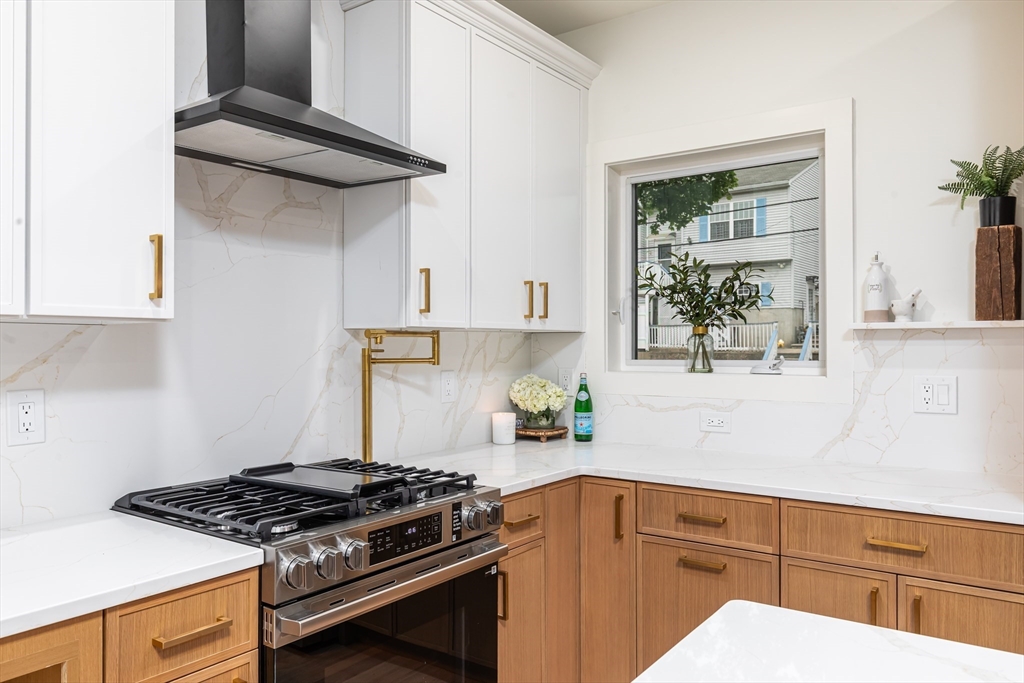 96 Burpee Road, Unit 1 Swampscott, MA 01907 - Photo 11 of 41 Gallery Image 11