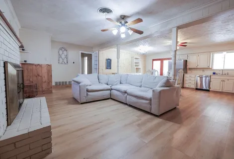 $235,000 | 619 West Elm Street, Canton, TX 75103