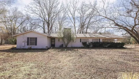 $235,000 | 619 West Elm Street, Canton, TX 75103