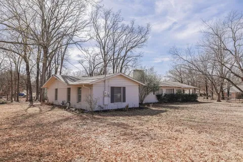 $235,000 | 619 West Elm Street, Canton, TX 75103