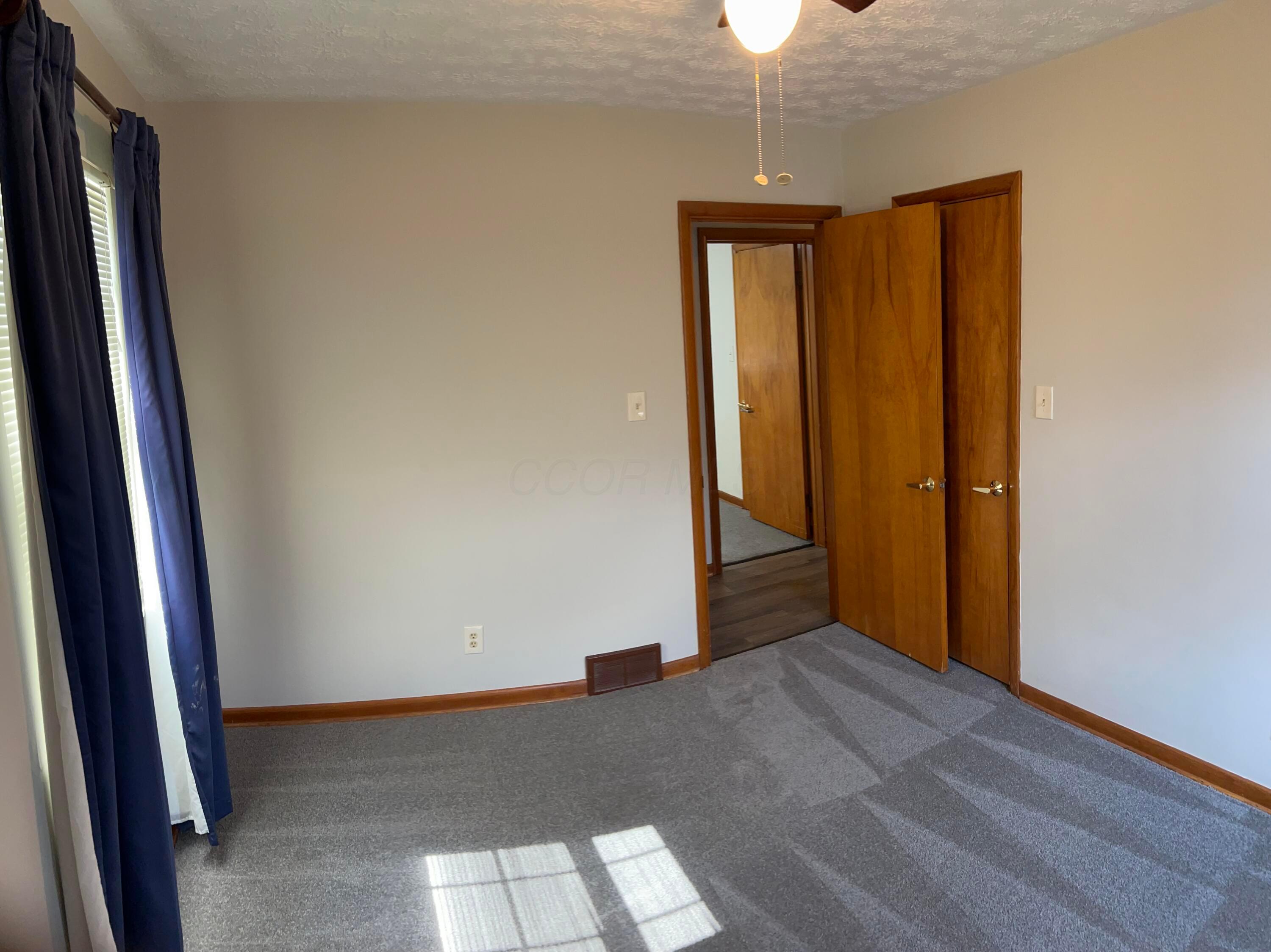 372 Topsfield Road Columbus, OH 43228 - Photo 11 of 31 Bedroom #2