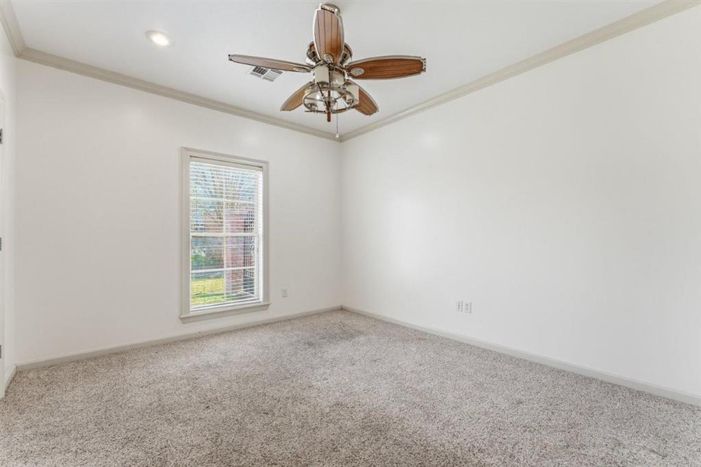 2709 Rue Calais Lake Charles, LA 70605 - Photo 27 of 43