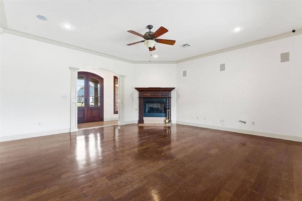 2709 Rue Calais Lake Charles, LA 70605 - Photo 5 of 43