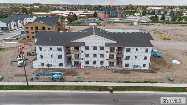 $272,000 | 1142 South Skyline Drive, Unit 202, Idaho Falls, ID 83402