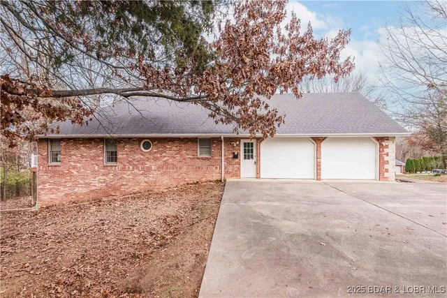$449,900 | 1715 Chelle Lane, Jefferson City, MO 65101
