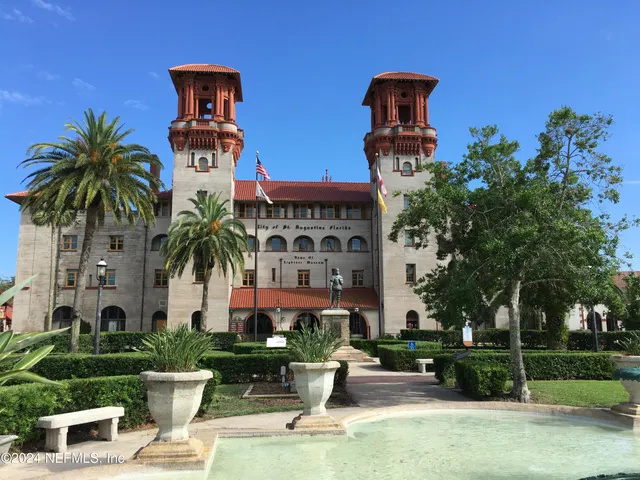 $358,900 | 130 De Haven Street, St. Augustine, FL 32084