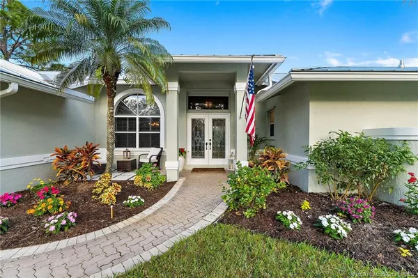$740,000 | 5211 Southwest Landing Creek Drive, Palm City, FL 34990
