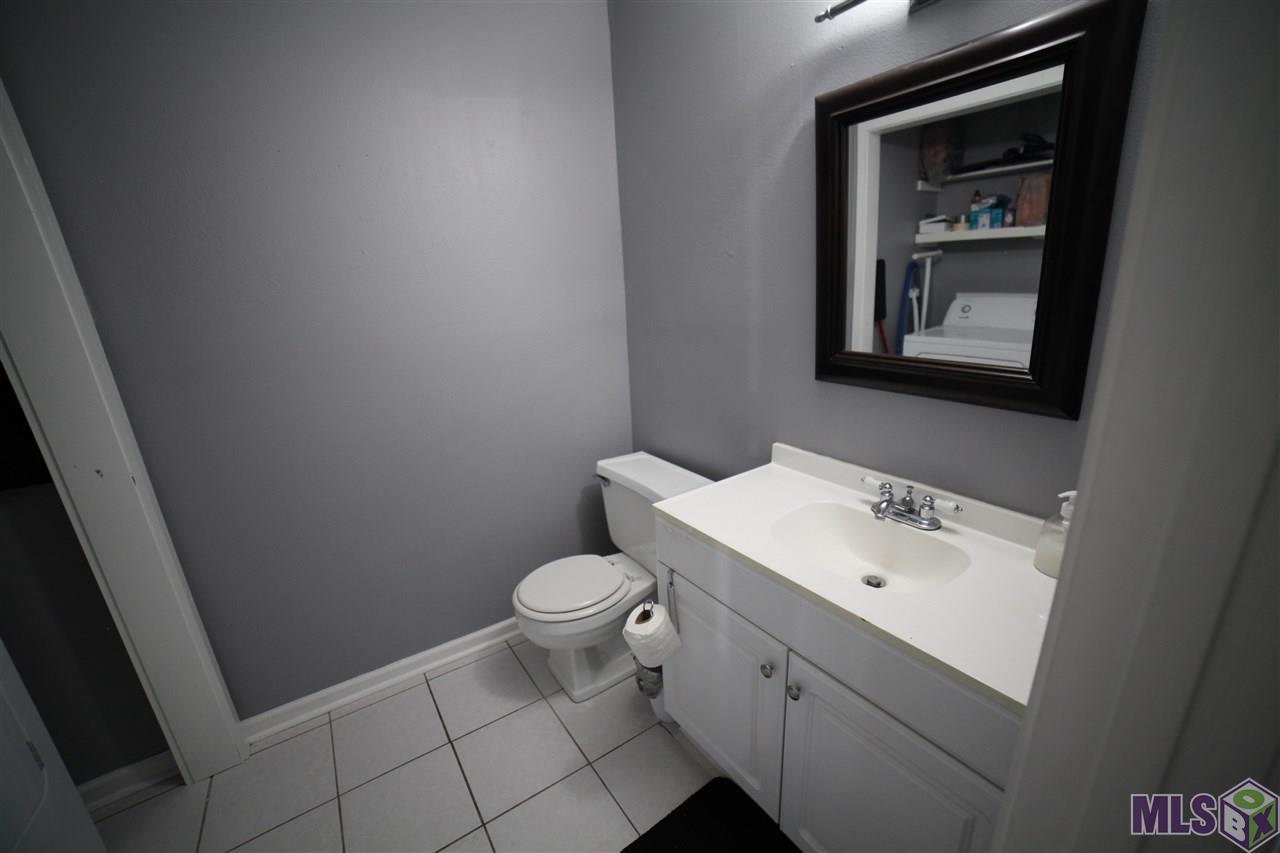 542 South Flannery Road, Unit A Baton Rouge, LA 70815 - Photo 5 of 18 Gallery Image 5