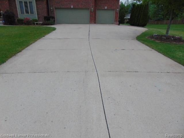24745 Duff Road New Boston, MI 48164 - Photo 5 of 45