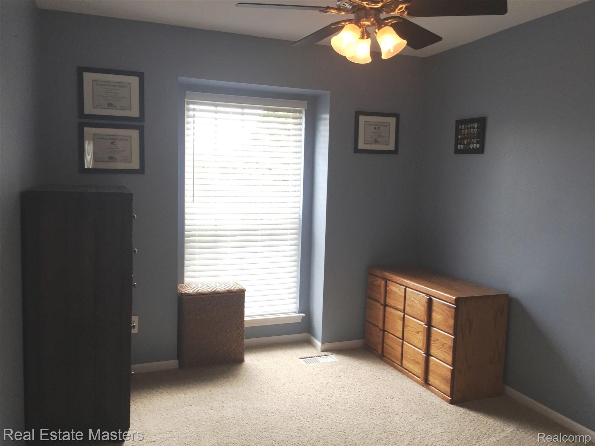 28347 Gamble Road New Baltimore, MI 48047 - Photo 17 of 25 gam11.JPG