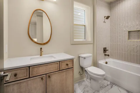 $774,900 | 313 Edith Circle, Nashville, TN 37208