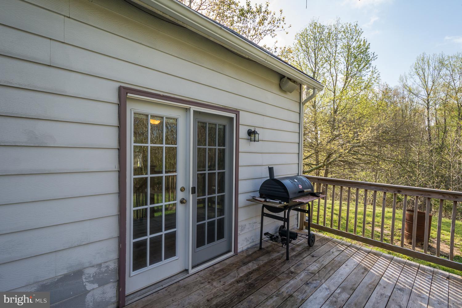 7565 Saw Mill Road Lusby, MD 20657 - Photo 22 of 28 Exterior (Rear)