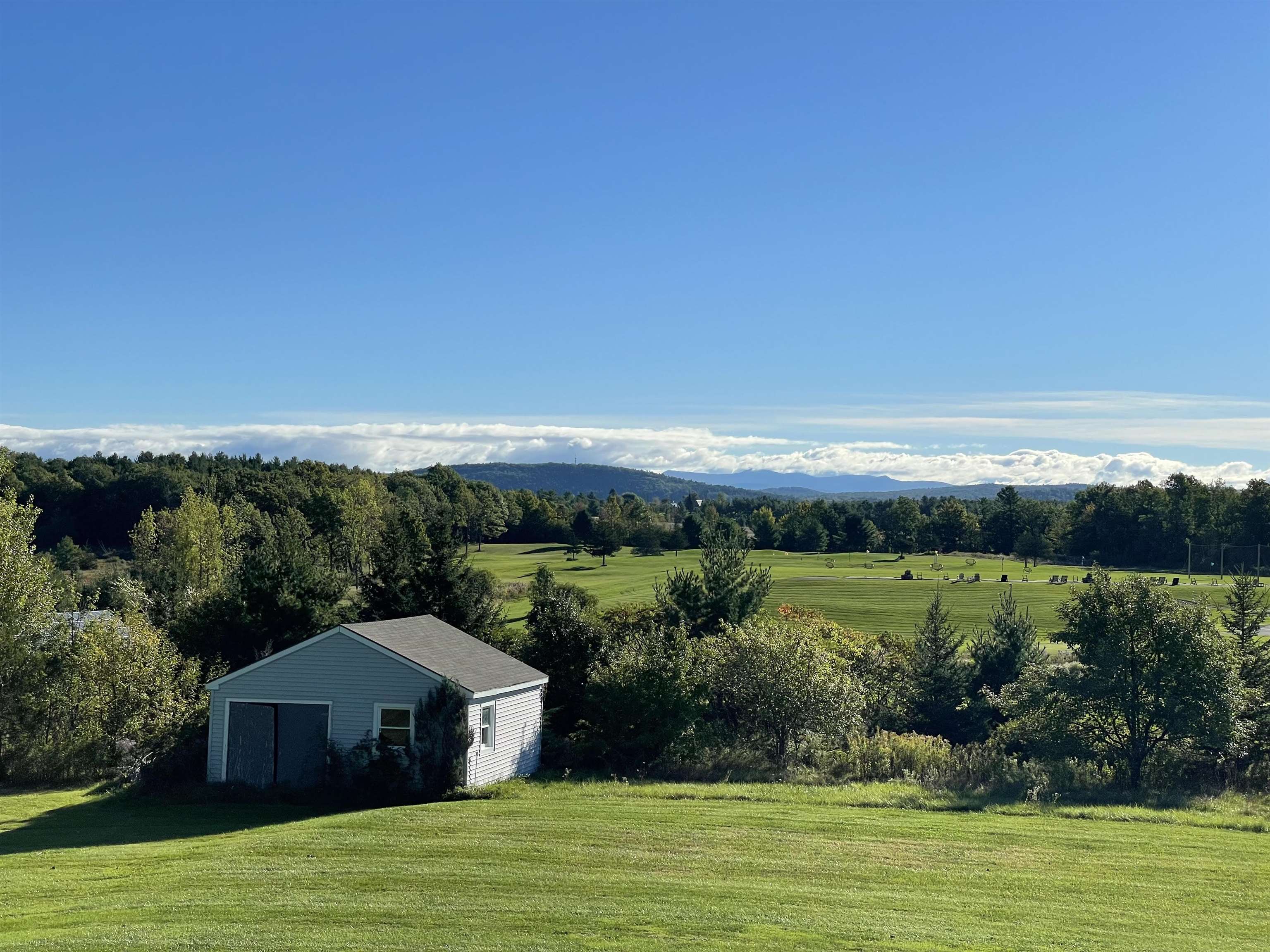 5271 Spear Street Shelburne, VT 05482 - Photo 3 of 6