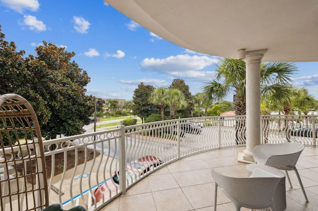 $1,145,000 | 9961 East County Highway 30A, Unit 207, Seacrest, FL 32461