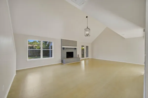 $649,990 | 710 Swan Lane, Destin, FL 32541
