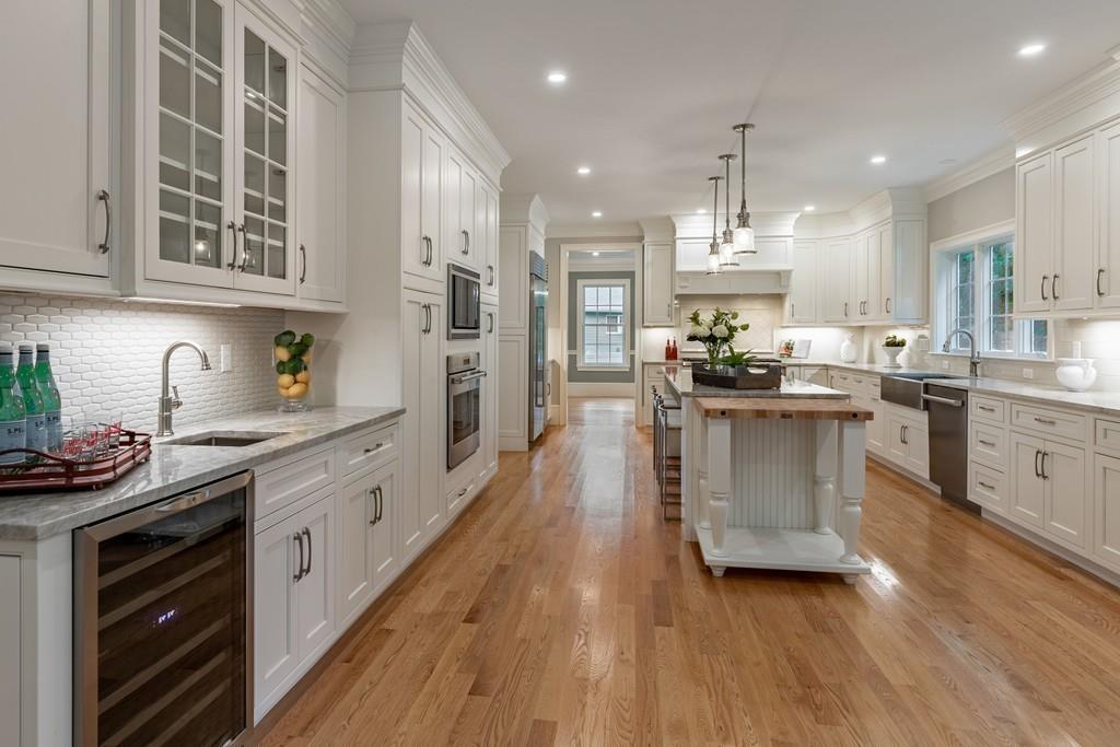 2 Peachtree Road Lexington, MA 02420 - Photo 7 of 31