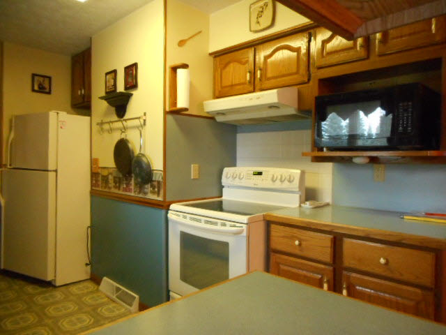 2448 Oak Lane Road Kawkawlin, MI 48631 - Photo 9 of 23
