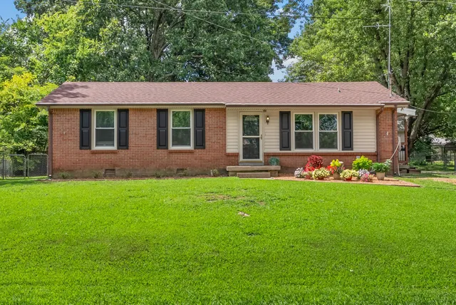 $225,000 | 510 Yvonne Drive, Clarksville, TN 37042