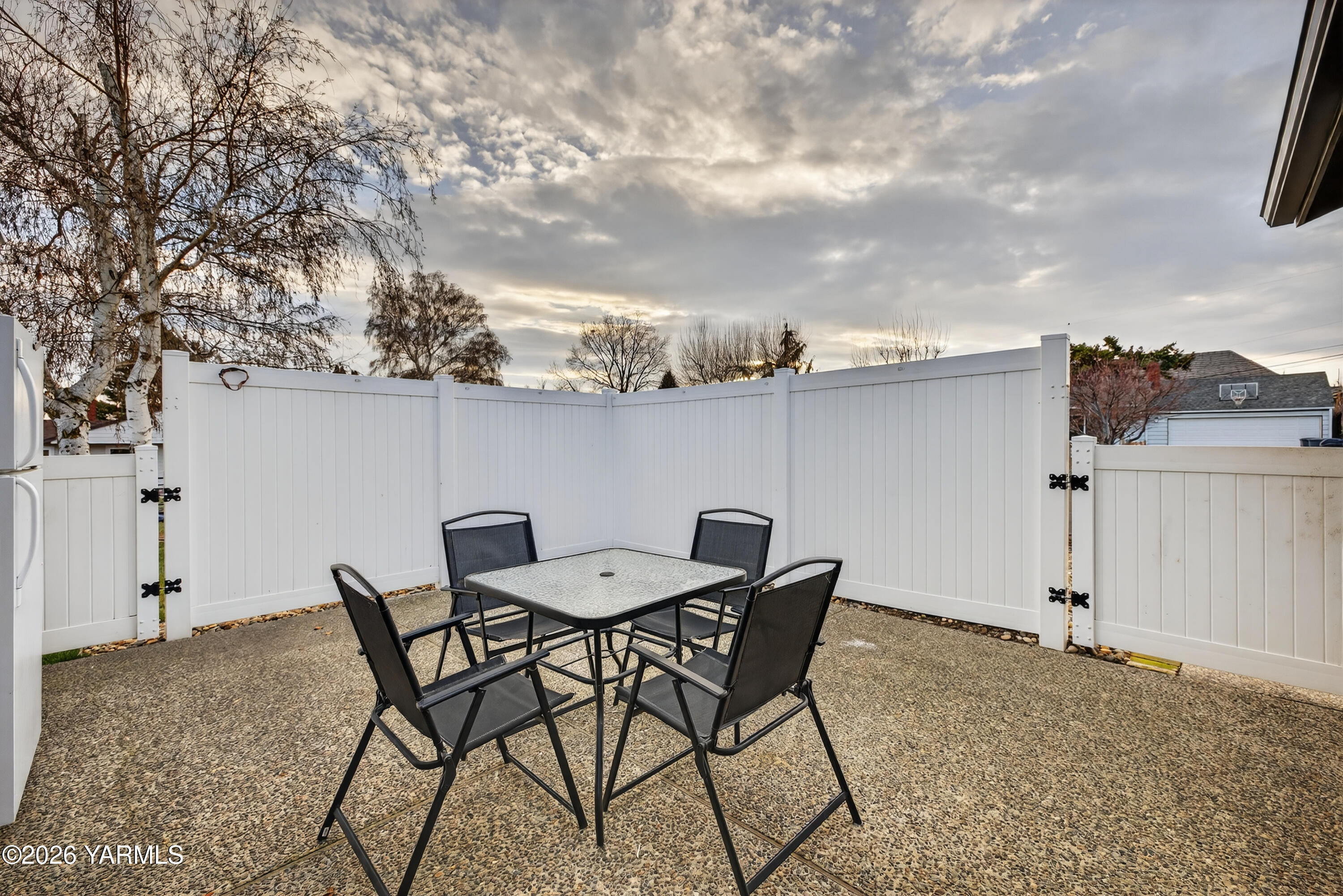 209 South Ridgeway Drive Yakima, WA 98901 - Photo 37 of 47 036_4T3A2668