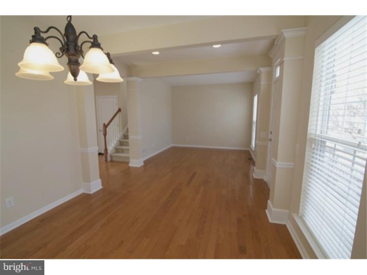8726 Pathfinder Road Breinigsville, PA 18031 - Photo 5 of 25 Gallery Image 5