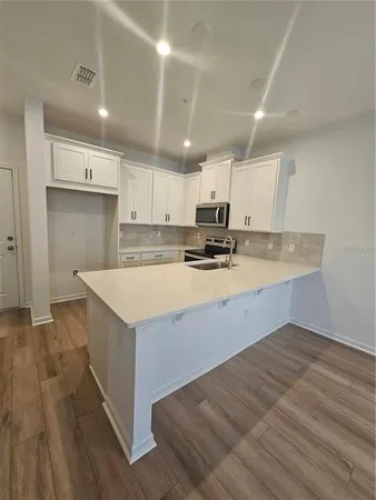 $2,800 | 11599 Sunsail Avenue, Orlando, FL 32832