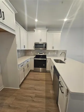 $2,800 | 11599 Sunsail Avenue, Orlando, FL 32832