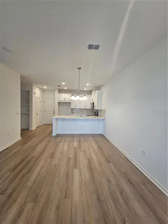$2,800 | 11599 Sunsail Avenue, Orlando, FL 32832